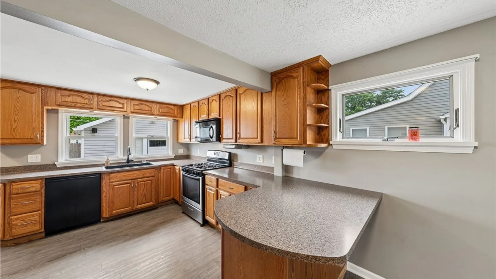 Property at 55 Federal Avenue, Cheektowaga, NY 14225 8