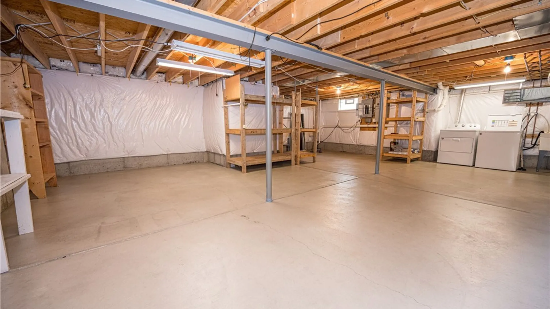Property at 5 Alexander Parkway, Pendleton, NY 14120 35