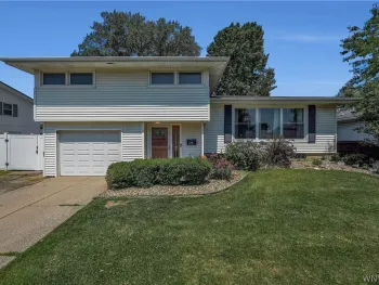 Property at 270 Greenhaven Terrace, Tonawanda, NY 14150