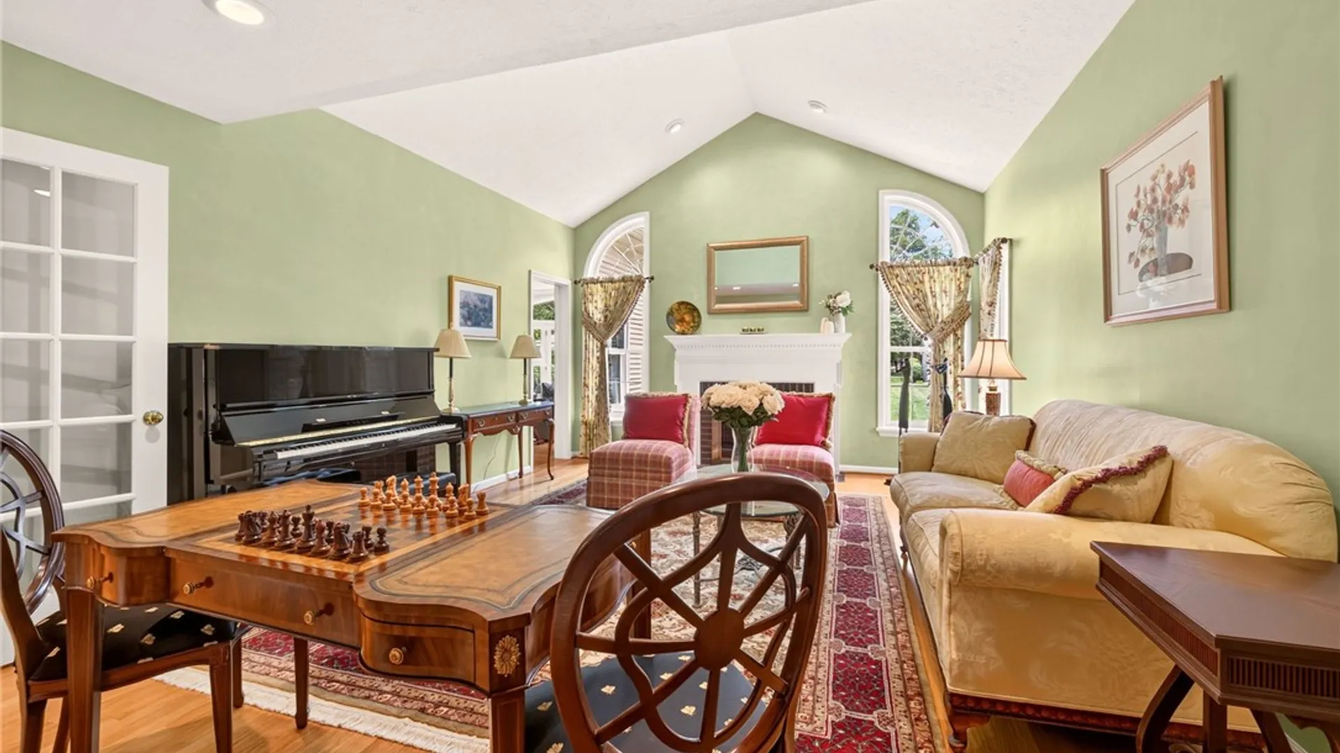 Property at 3 Farm Field Lane, Pittsford, NY 14534 19