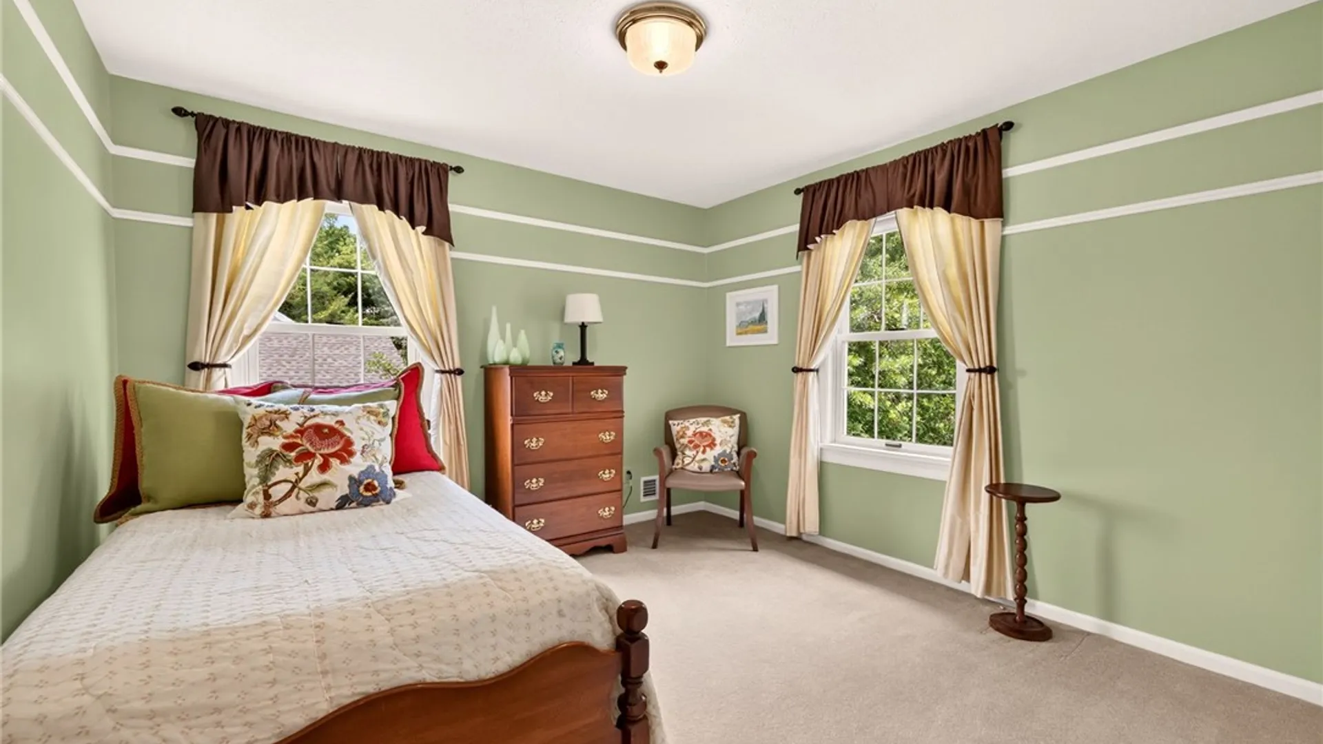 Property at 3 Farm Field Lane, Pittsford, NY 14534 30