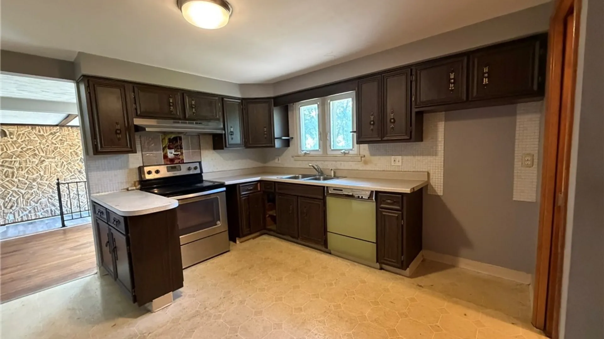 Property at 129 Maple Road, Amherst, NY 14221 12