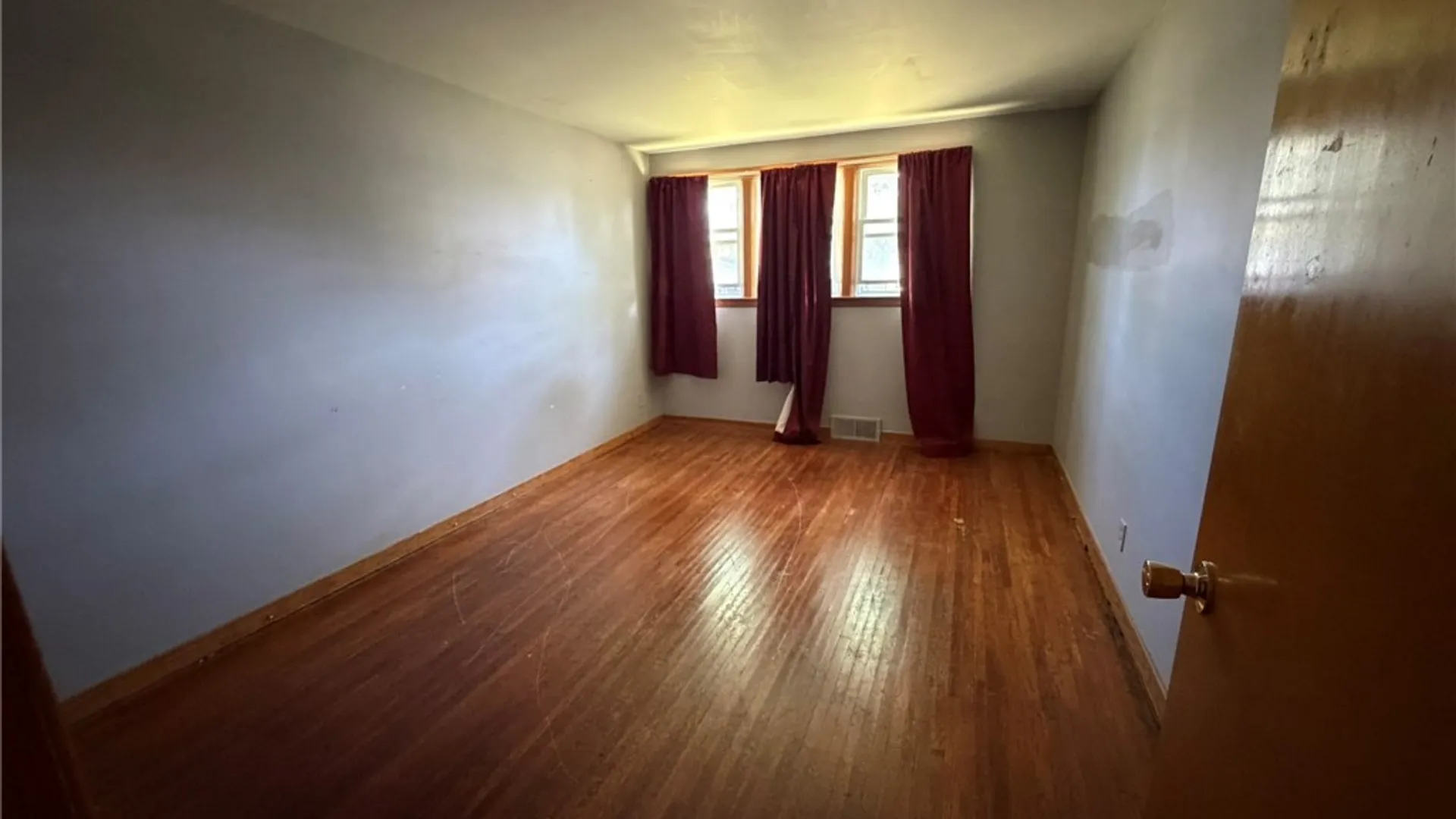 Property at 129 Maple Road, Amherst, NY 14221 16