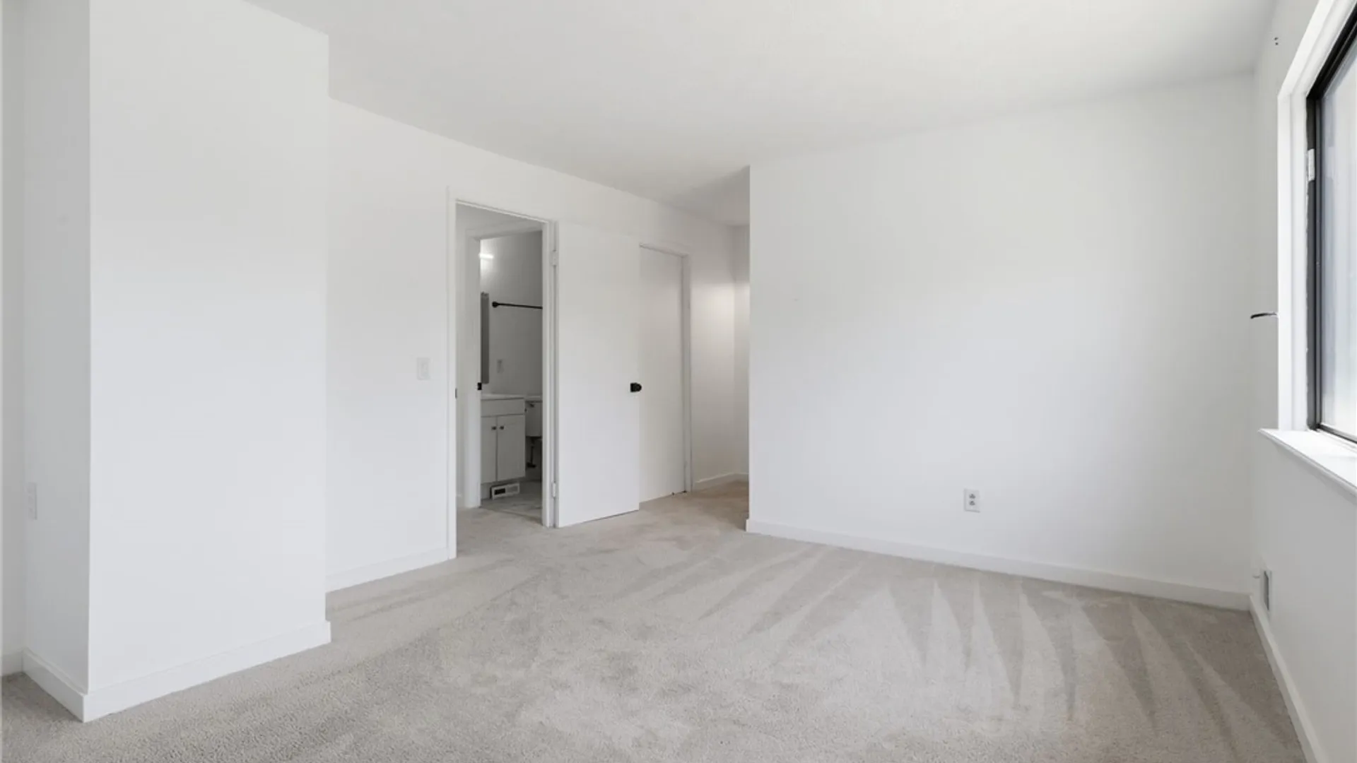 Property at 153 Windsorshire Drive, Ogden, NY 14624 20