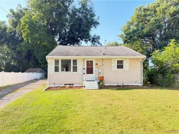 Property at 125 Campbell Road, Salina, NY 13211