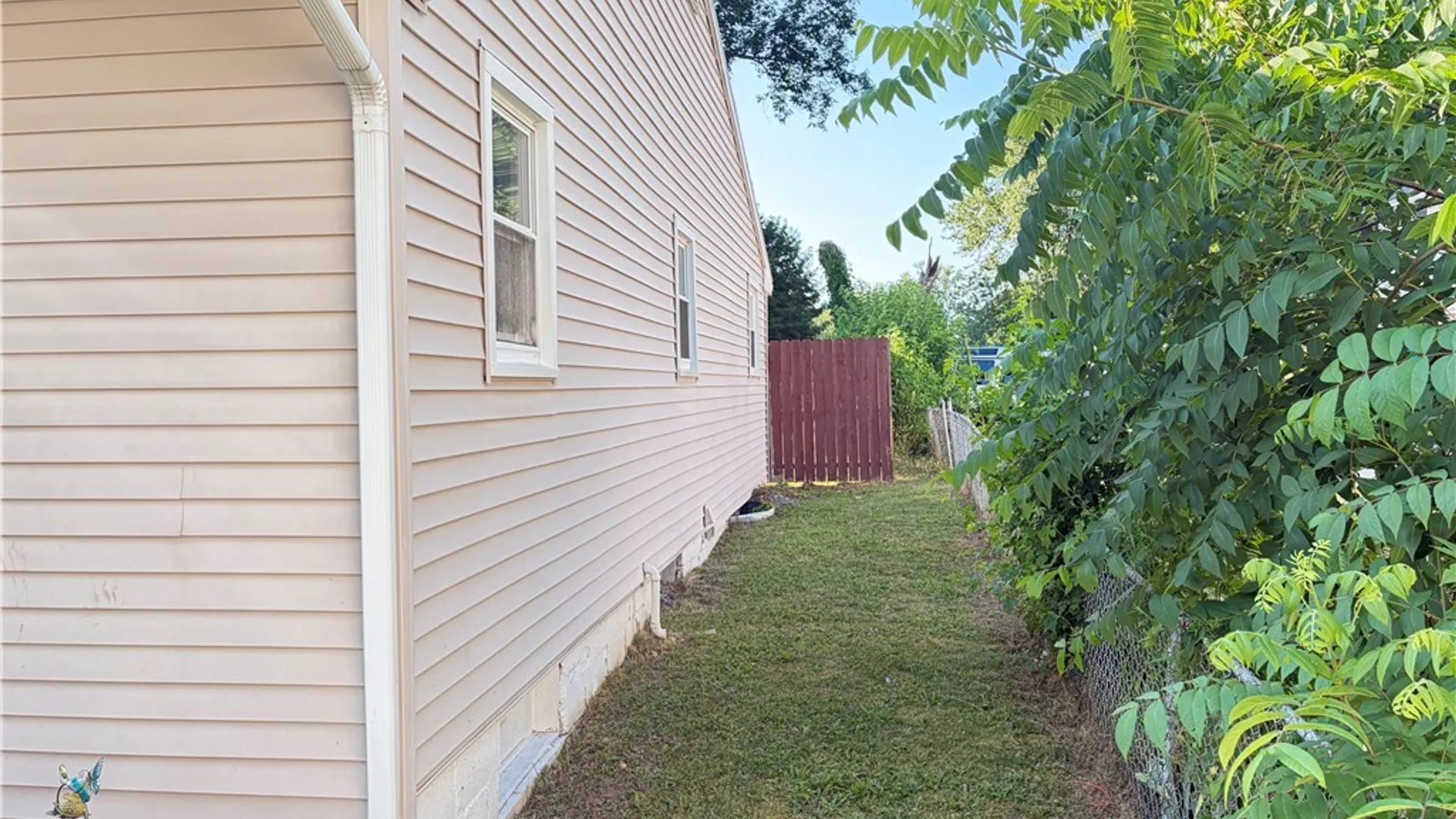 Property at 125 Campbell Road, Salina, NY 13211 7