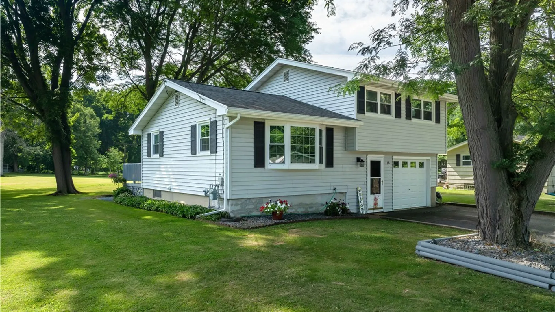Property at 13 Ellen Street, Fulton, NY 13069 6