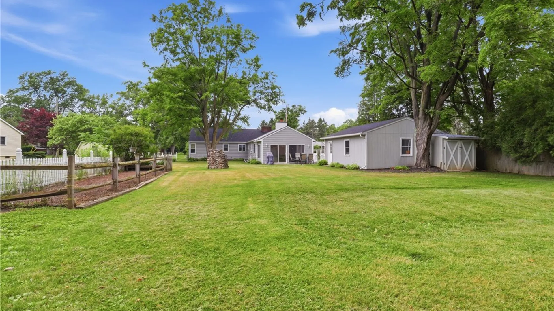 Property at 13 Lorraine Drive, Manchester, NY 14548 35