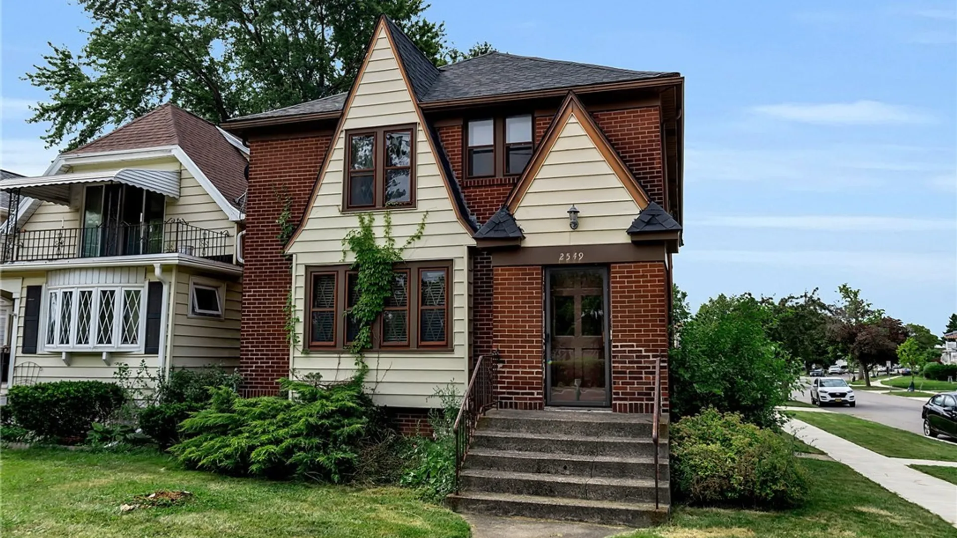 Property at 2549 Genesee Street, Cheektowaga, NY 14225 3