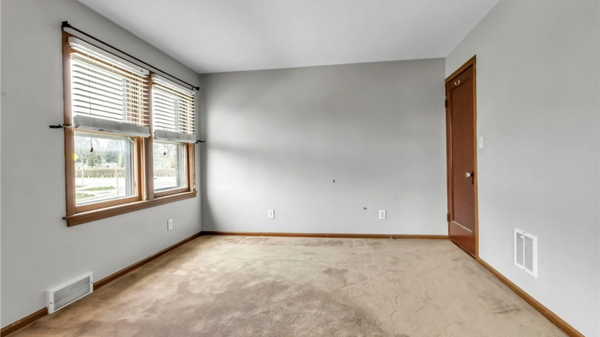 Property at 2549 Genesee Street, Cheektowaga, NY 14225 39
