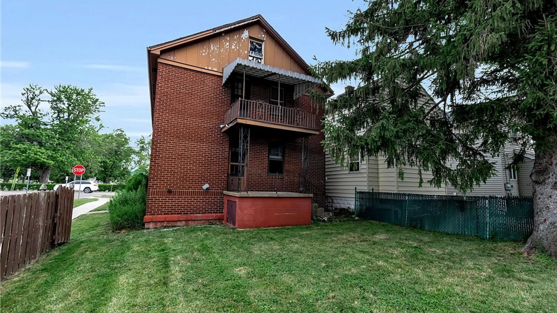Property at 2549 Genesee Street, Cheektowaga, NY 14225 8