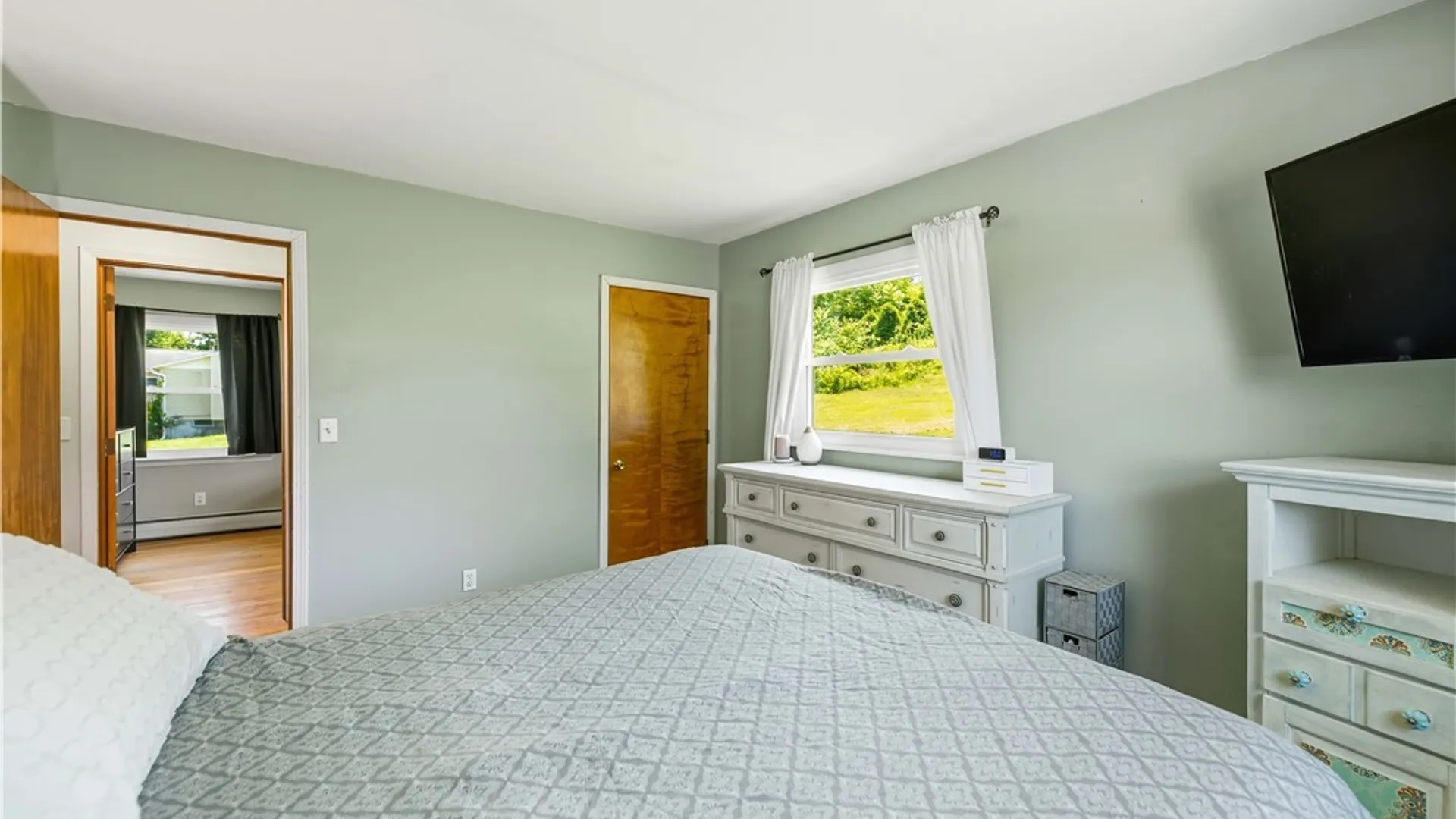 Property at 816 Forest Avenue, Fulton, NY 13069 32