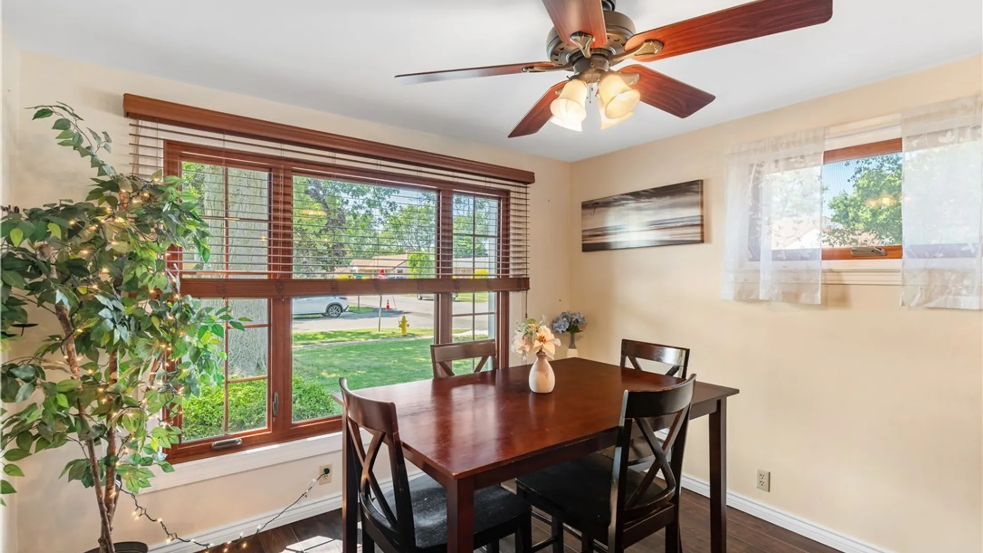 Property at 117 Emerald Drive, West Seneca, NY 14224 6
