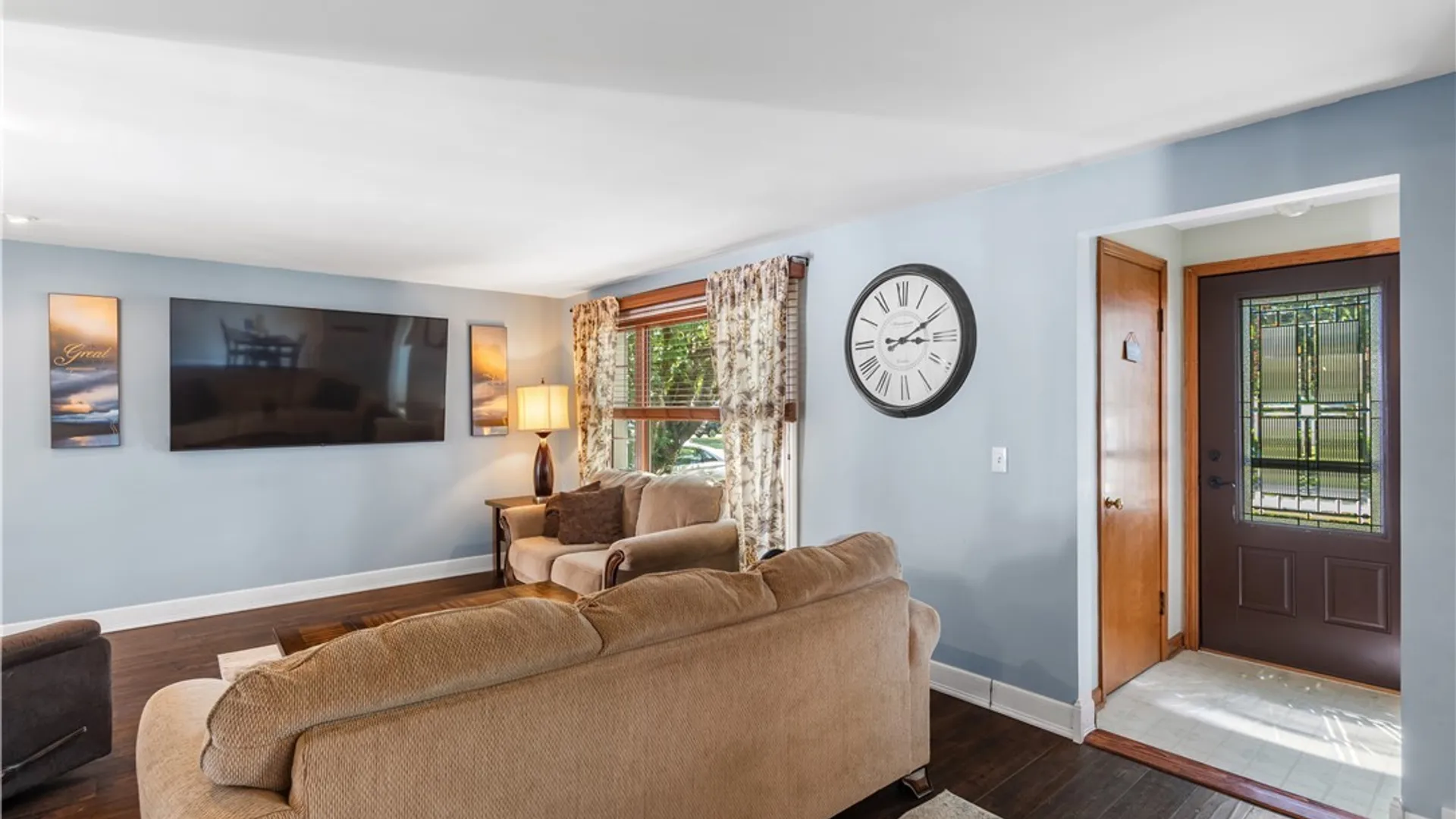 Property at 117 Emerald Drive, West Seneca, NY 14224 9
