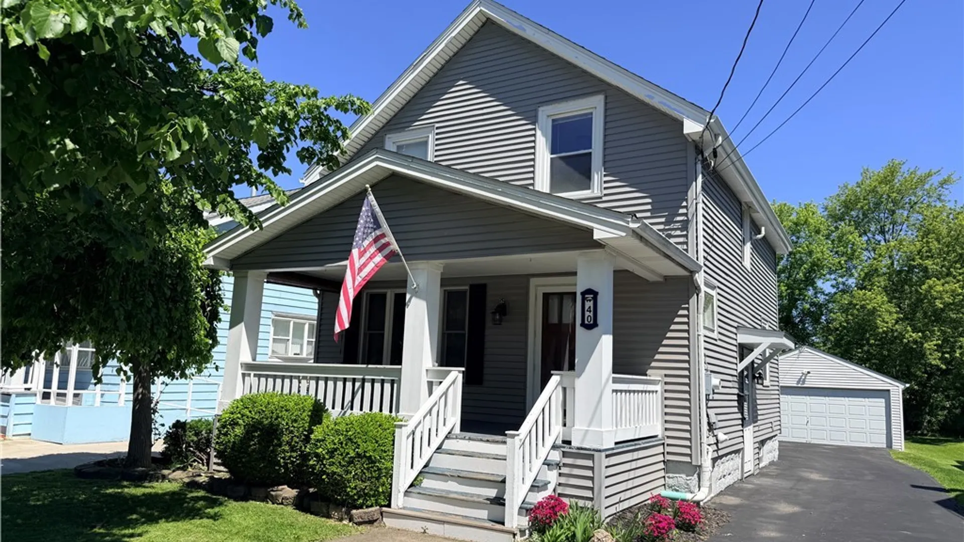 Property at 40 Norwood Drive, West Seneca, NY 14224 2