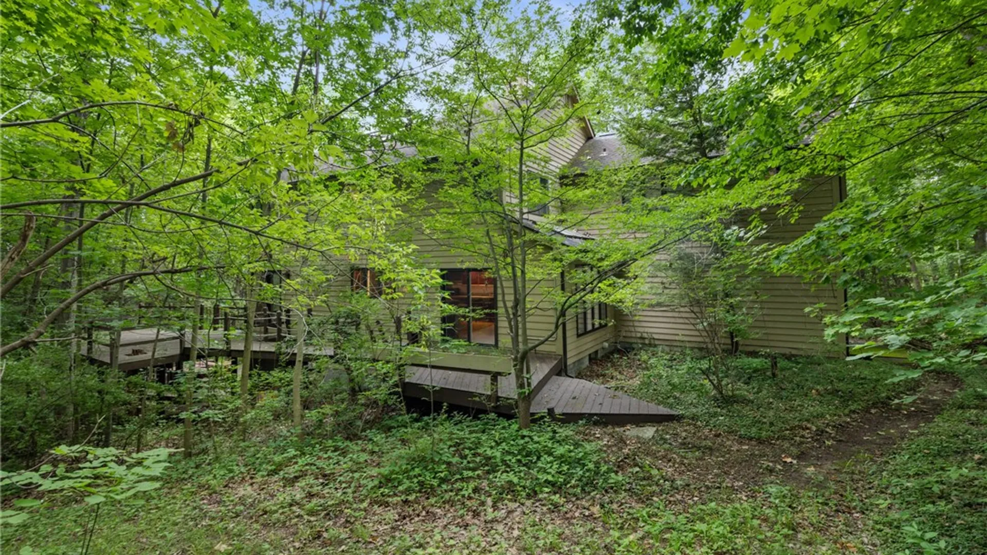 Property at 7271 Hertfordshire, Victor, NY 14564 20