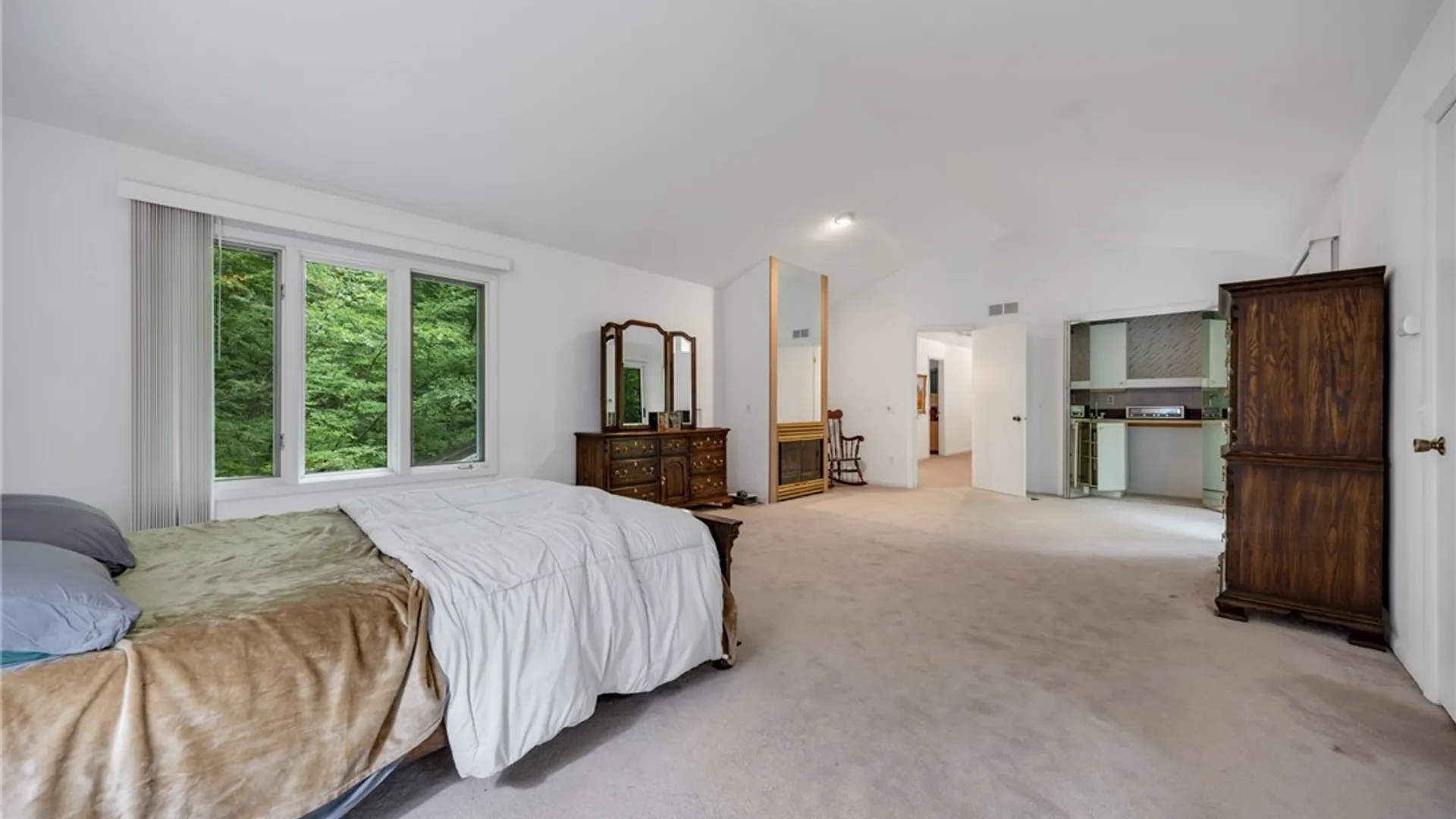 Property at 7271 Hertfordshire, Victor, NY 14564 39