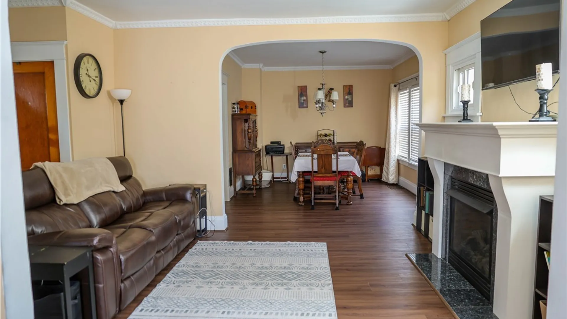 Property at 68 Hedwig Avenue, Cheektowaga, NY 14211 3