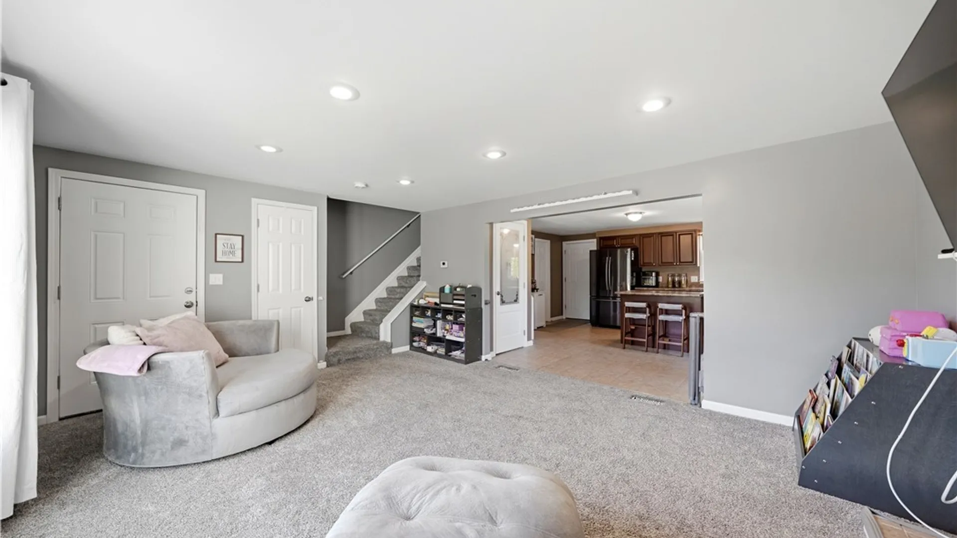 Property at 2487 Sylvan Place, Wheatfield, NY 14304 7