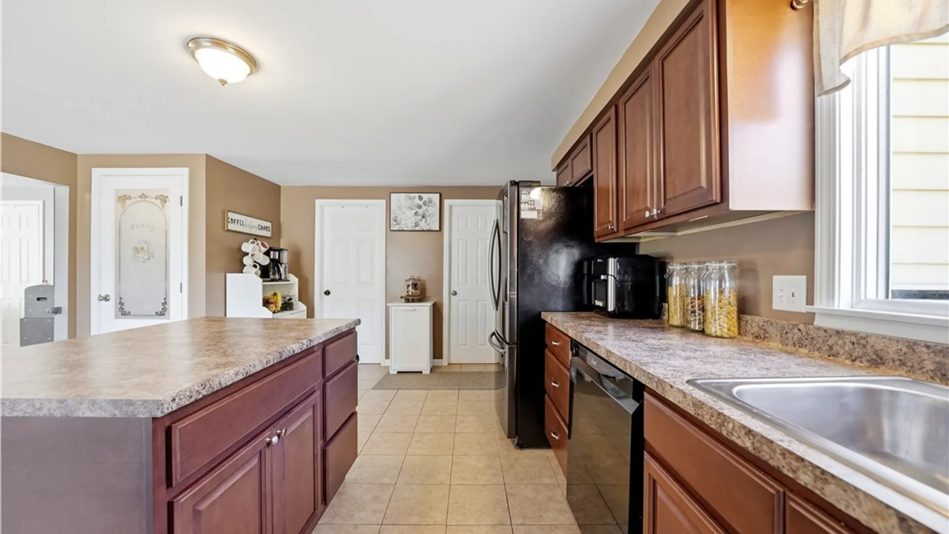 Property at 2487 Sylvan Place, Wheatfield, NY 14304 14