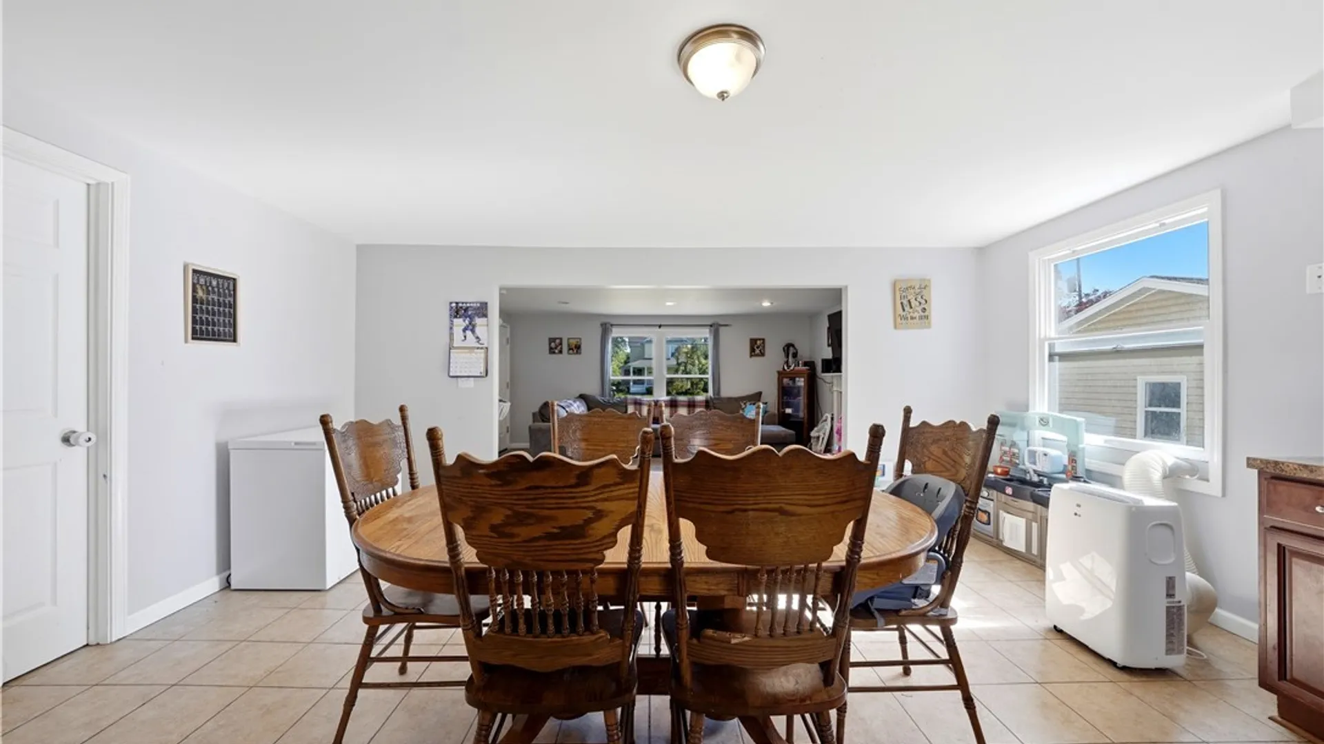 Property at 2487 Sylvan Place, Wheatfield, NY 14304 30