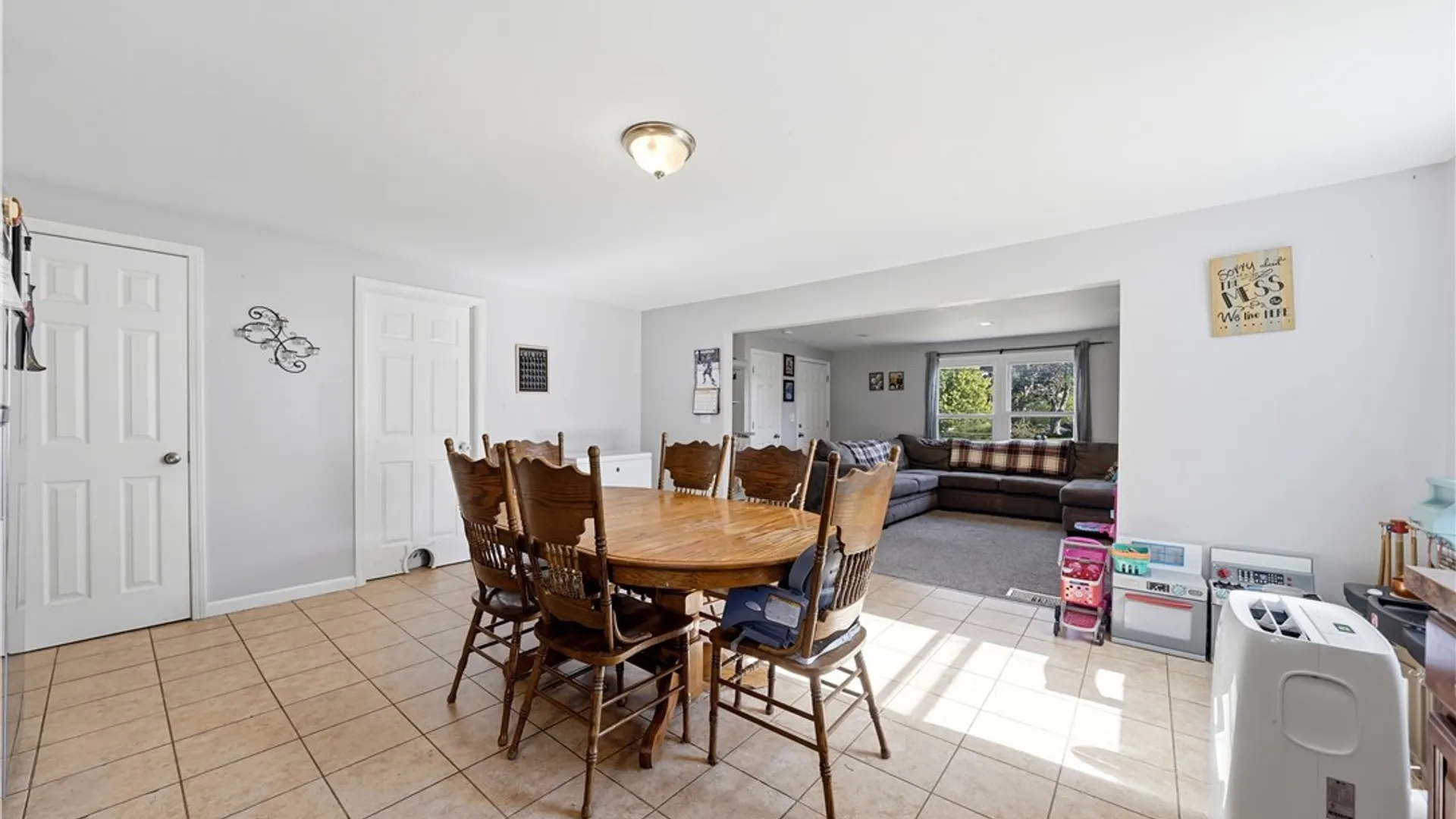 Property at 2487 Sylvan Place, Wheatfield, NY 14304 33