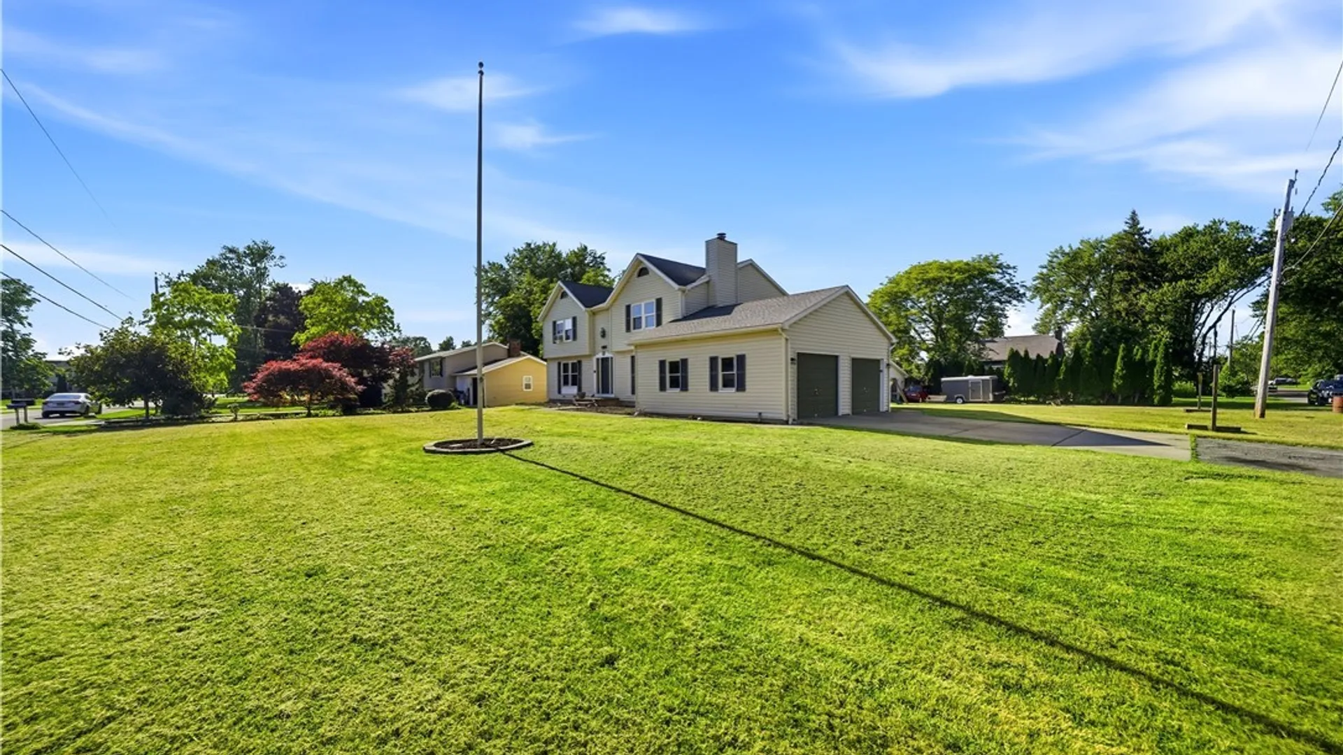 Property at 2487 Sylvan Place, Wheatfield, NY 14304 4