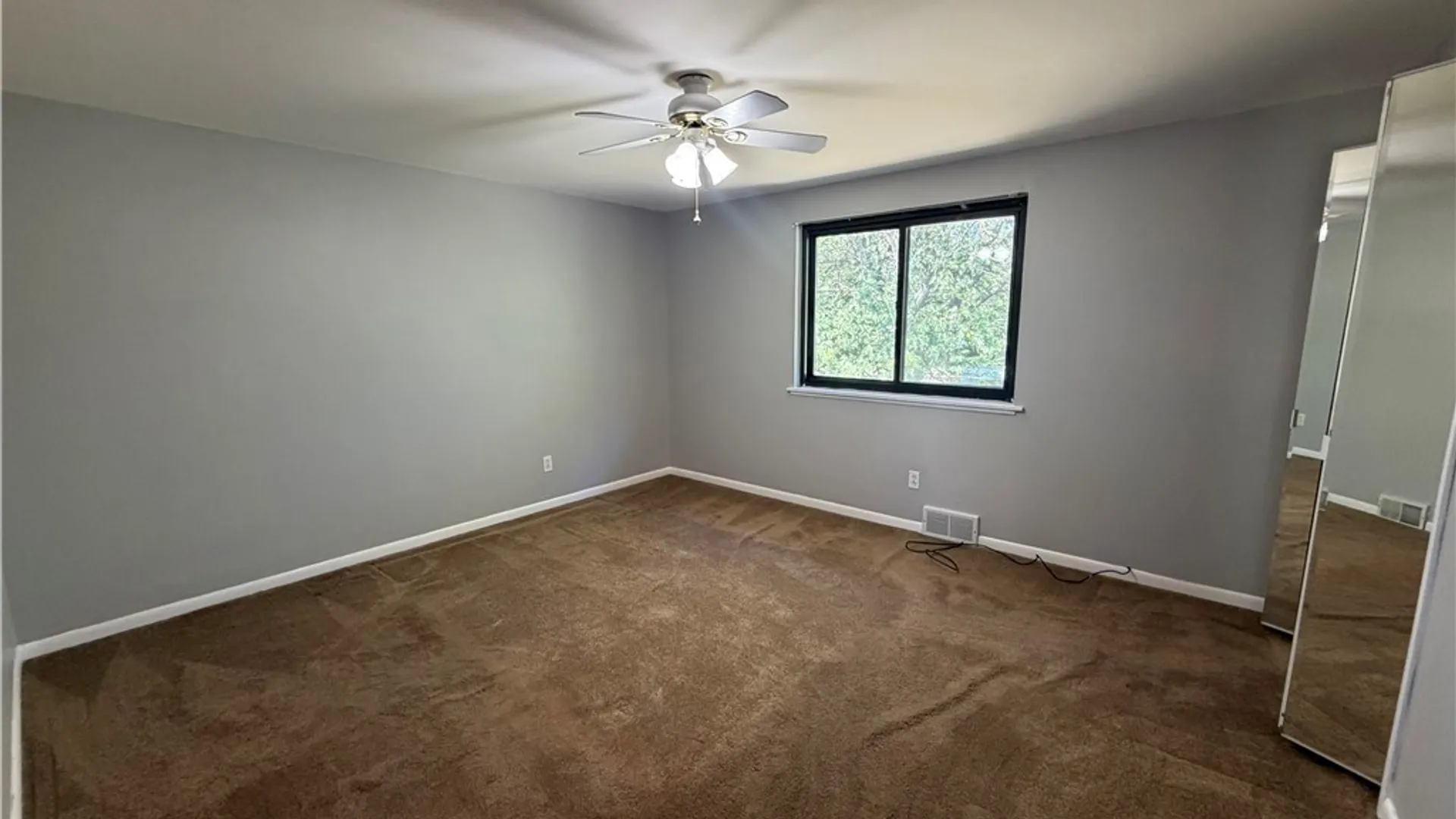 Property at 1699 Orchard Park Road, West Seneca, NY 14224 16