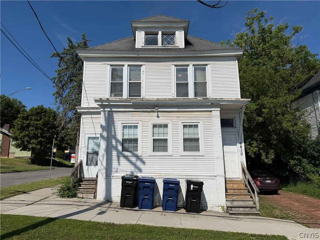 Property at 1610 S Geddes Street, Syracuse, NY 13207