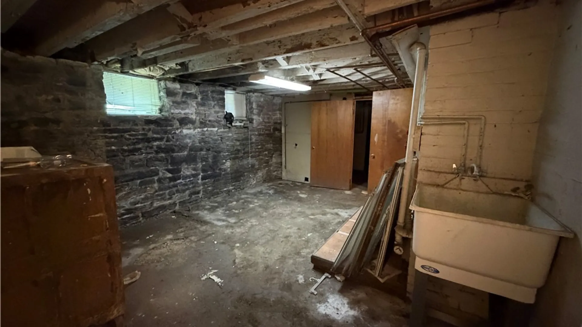 Property at 1908 W Genesee Street, Syracuse, NY 13204 13