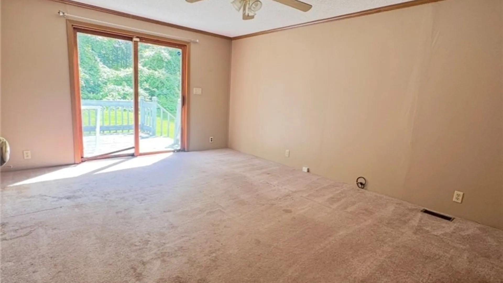 Property at 5 White Water Court, Hamburg, NY 14075 15