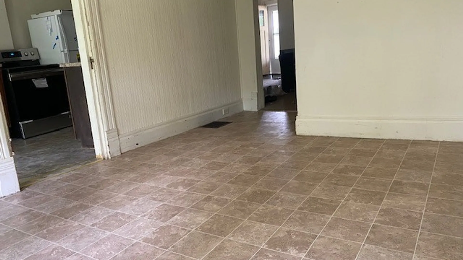Property at 100 Kossuth Street, Rome, NY 13440 12