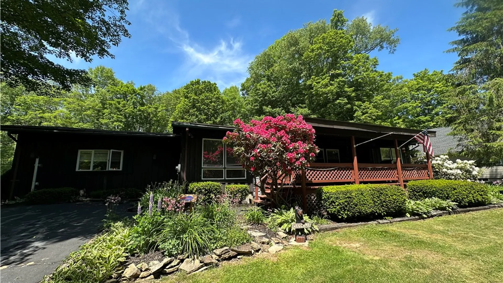 Property at 10 Fairway Drive, Lafayette, PA 16701 2