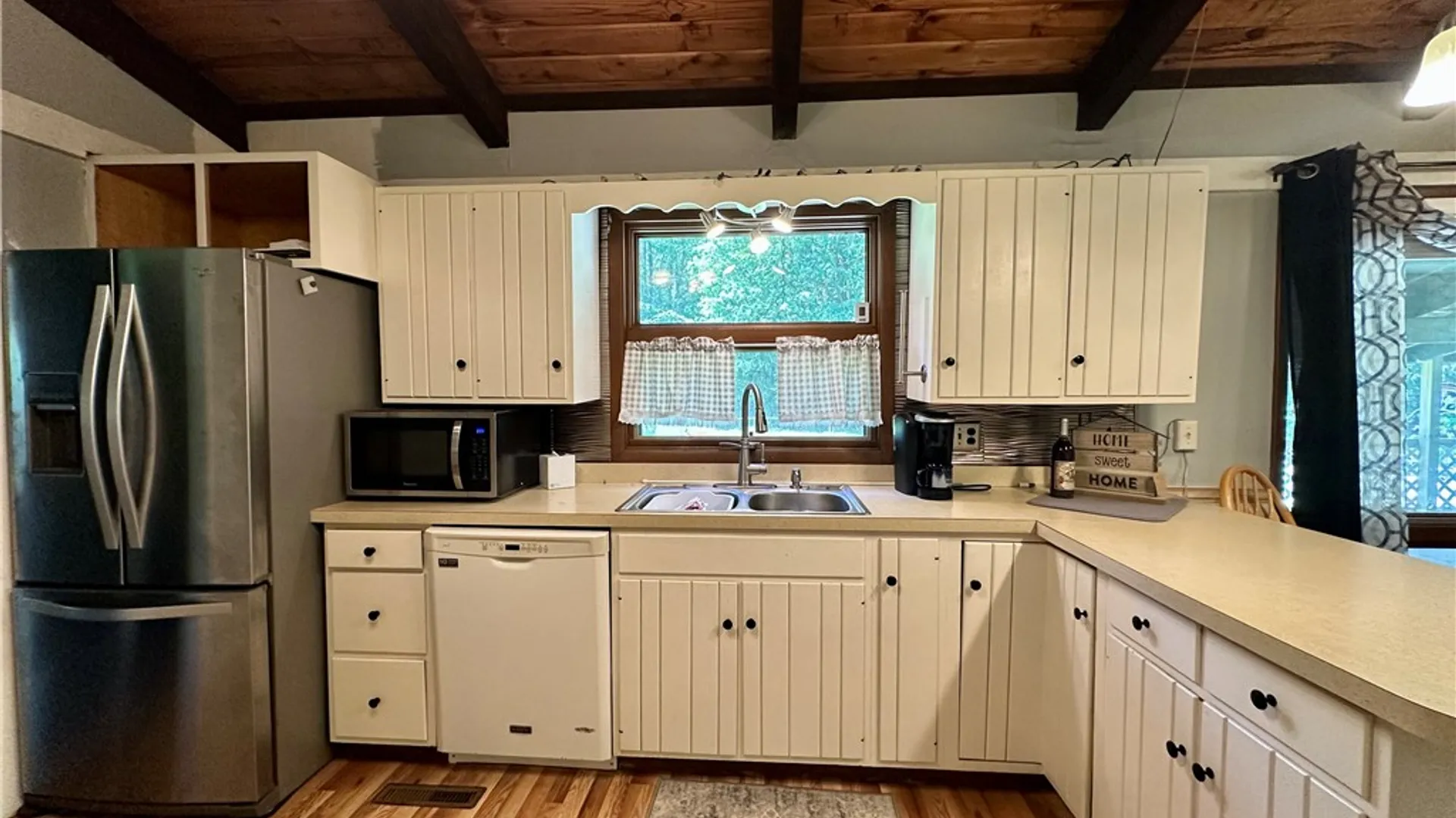 Property at 10 Fairway Drive, Lafayette, PA 16701 28