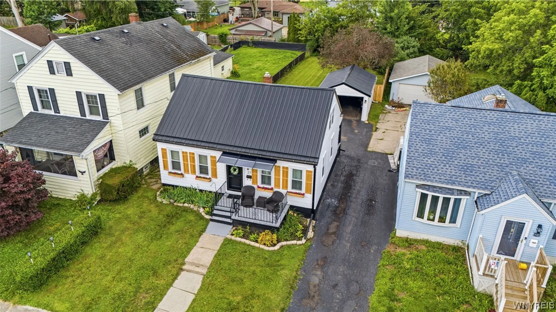 Property at 27 Hyde Park, Lockport City, NY 14094 30