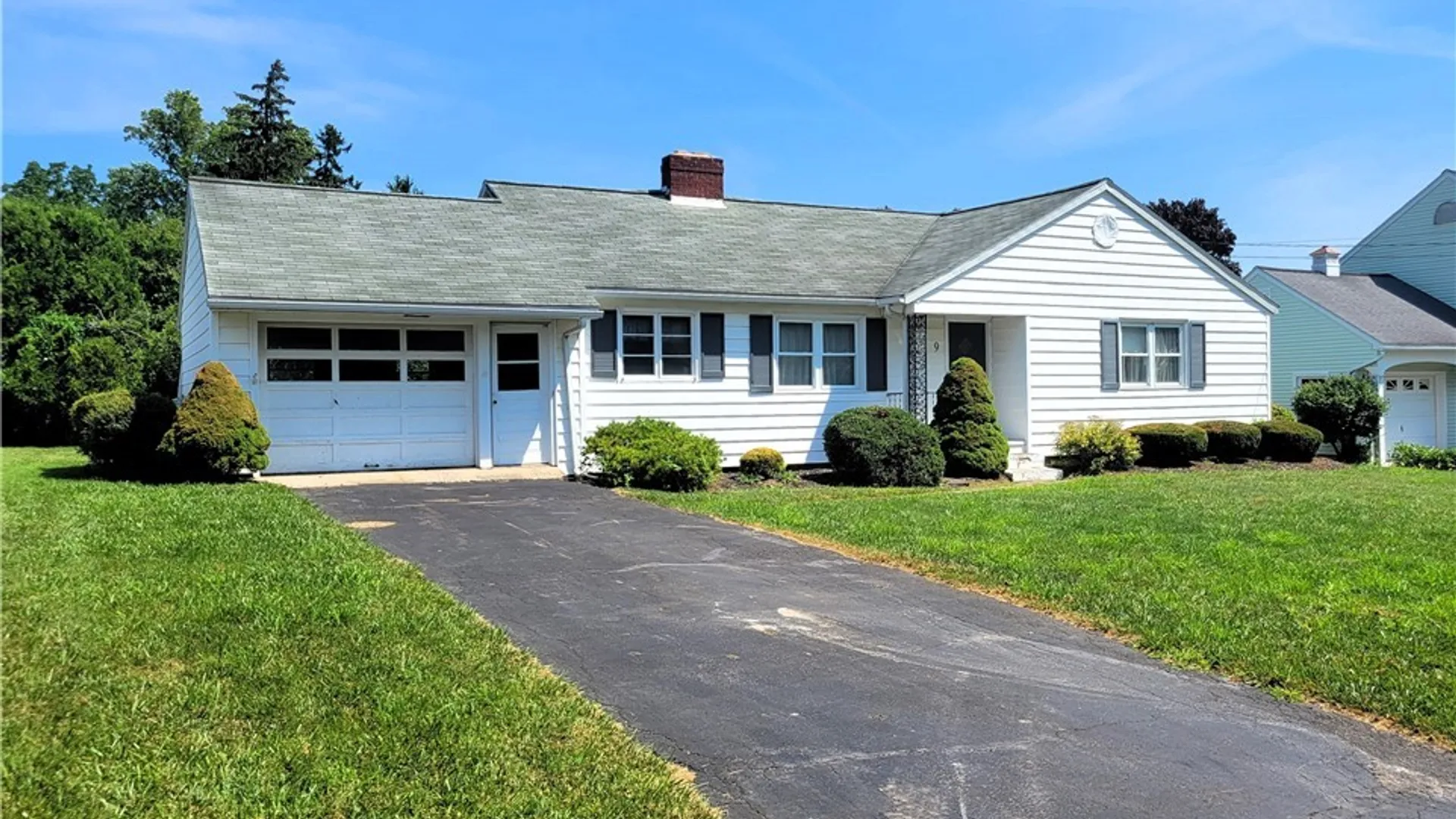 Property at 9 Melrose Parkway, Owasco, NY 13021 28