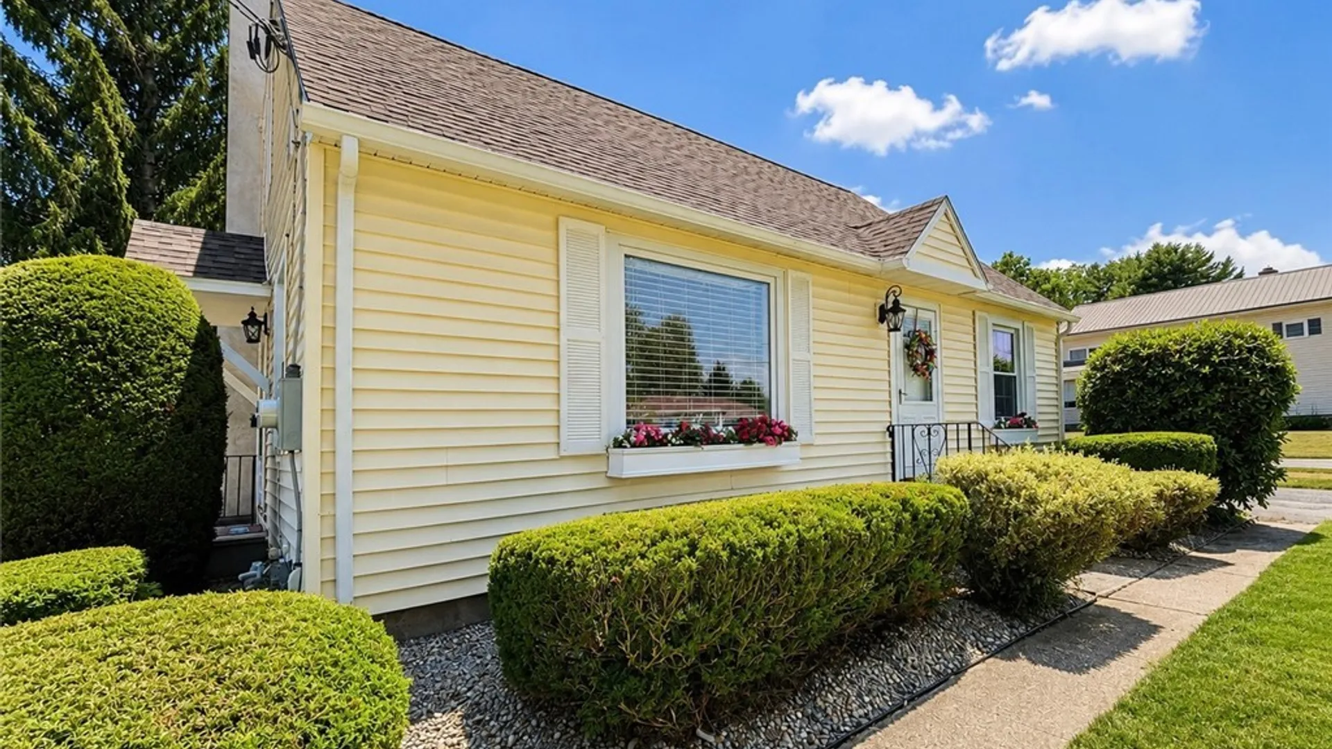 Property at 1101 Jervis Avenue, Rome, NY 13440 4