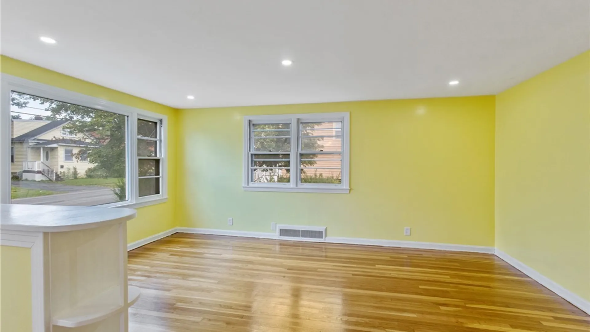 Property at 274 Pleasantview Avenue, Syracuse, NY 13208 8