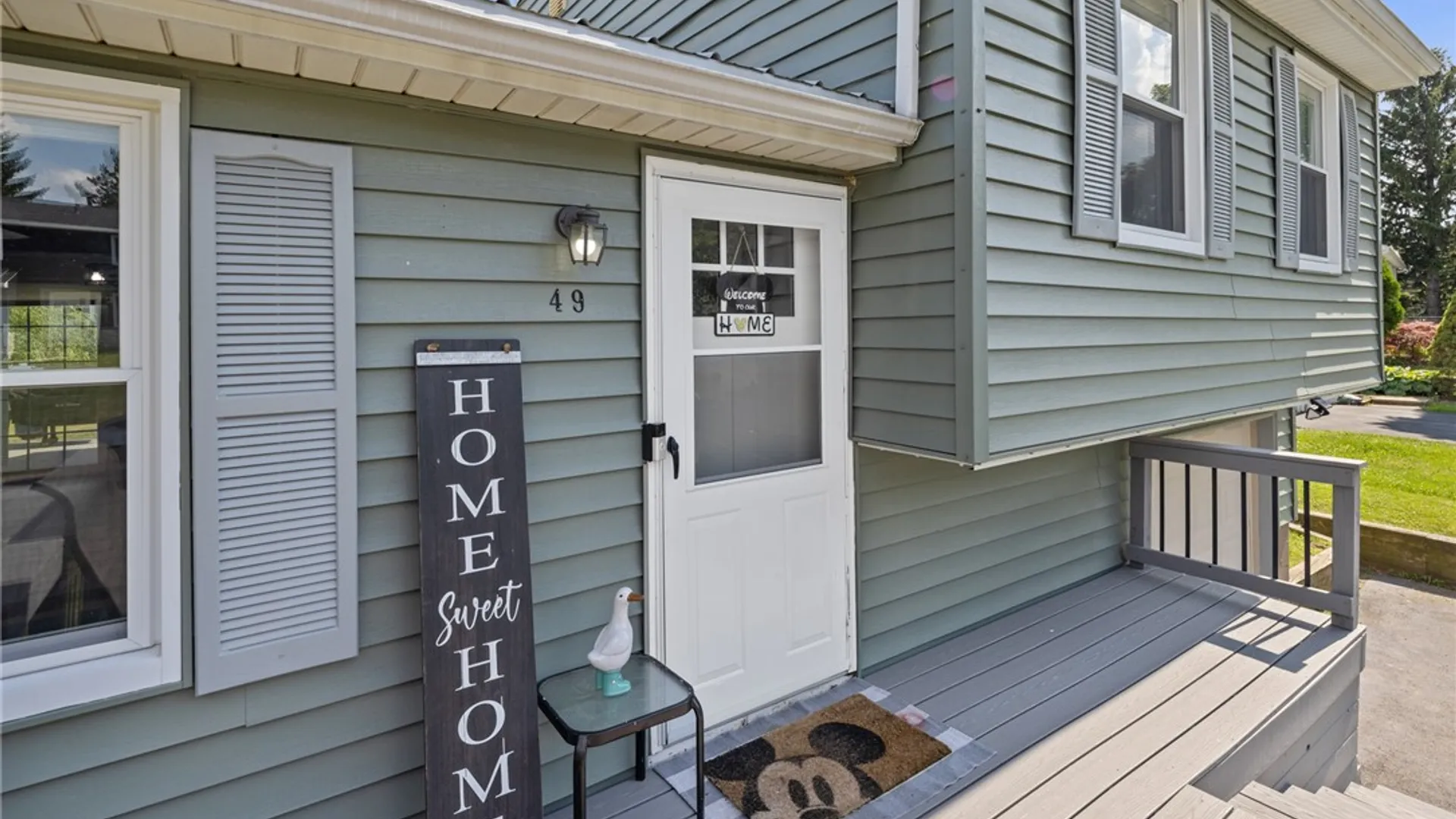 Property at 49 Coachlight Circle, Farmington, NY 14425 5