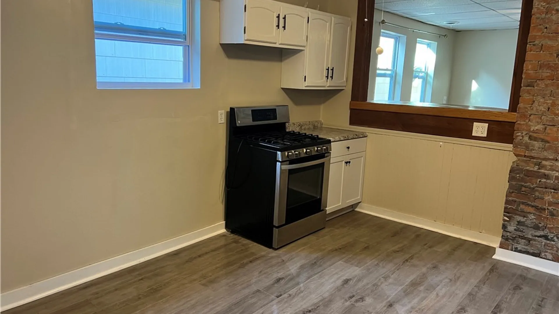 Property at 91 Weiss Street, Buffalo, NY 14206 5