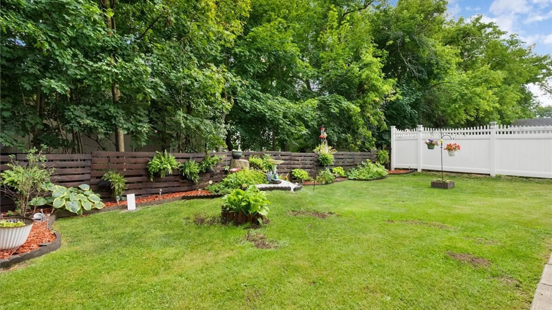 Property at 132 S Crescent Drive, Rome, NY 13440 25