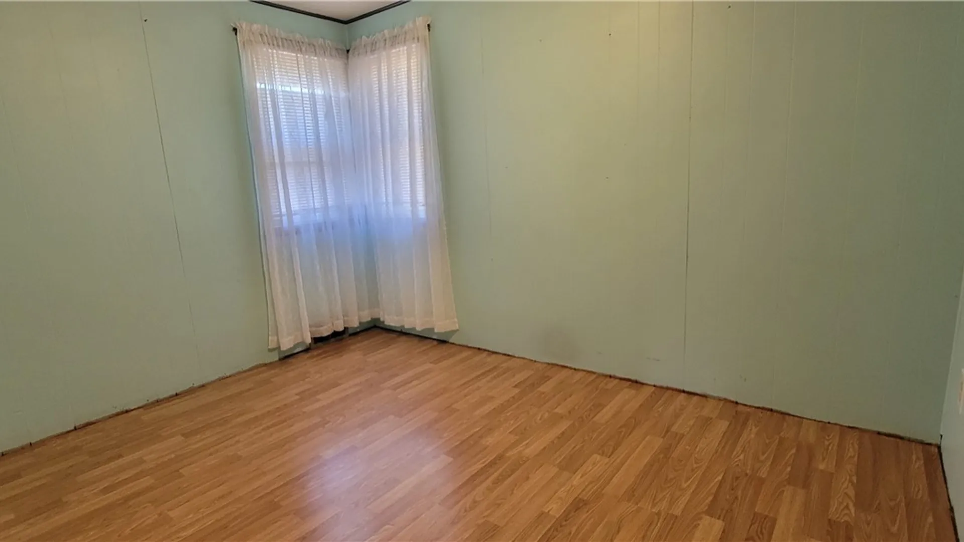 Property at 1251 94th Street, Niagara Falls, NY 14304 15