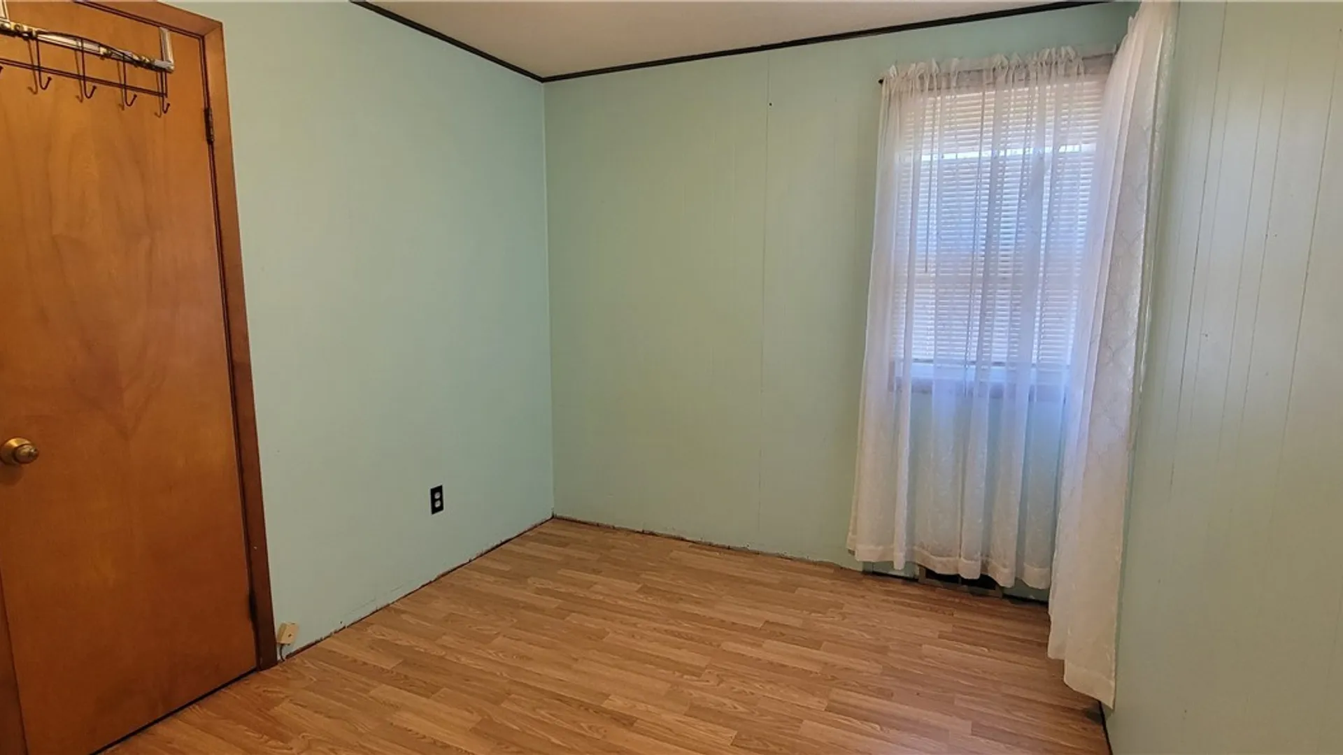 Property at 1251 94th Street, Niagara Falls, NY 14304 16