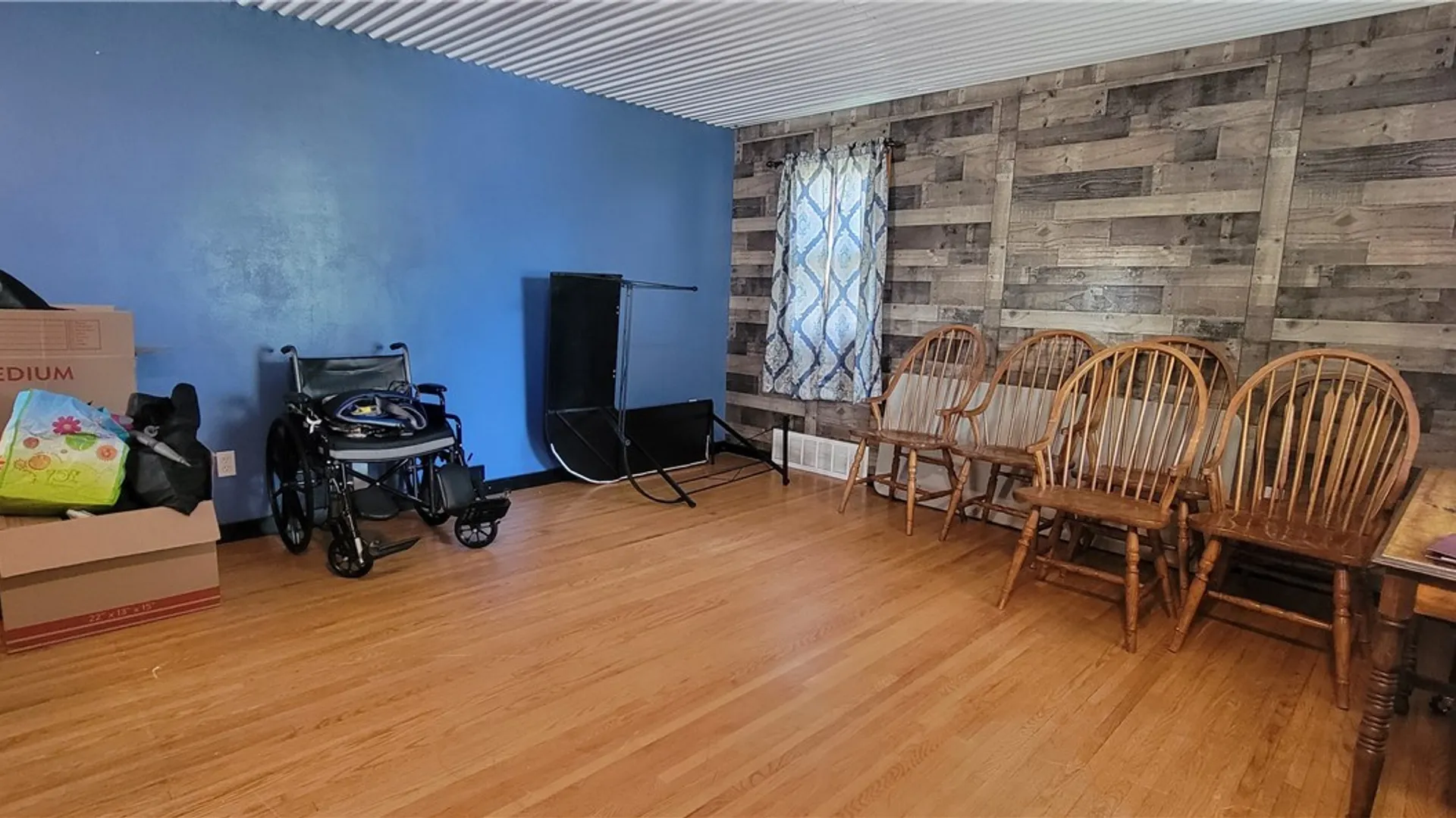Property at 1251 94th Street, Niagara Falls, NY 14304 5