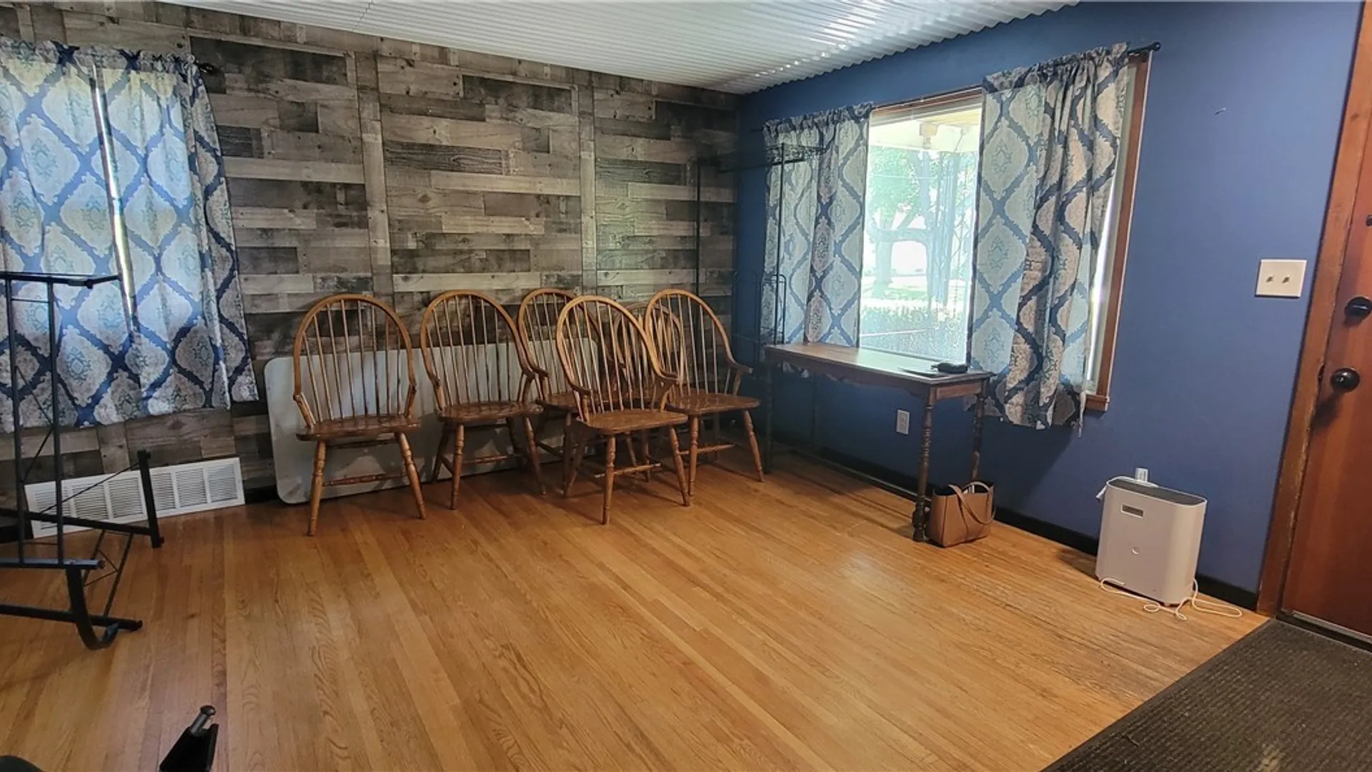 Property at 1251 94th Street, Niagara Falls, NY 14304 7