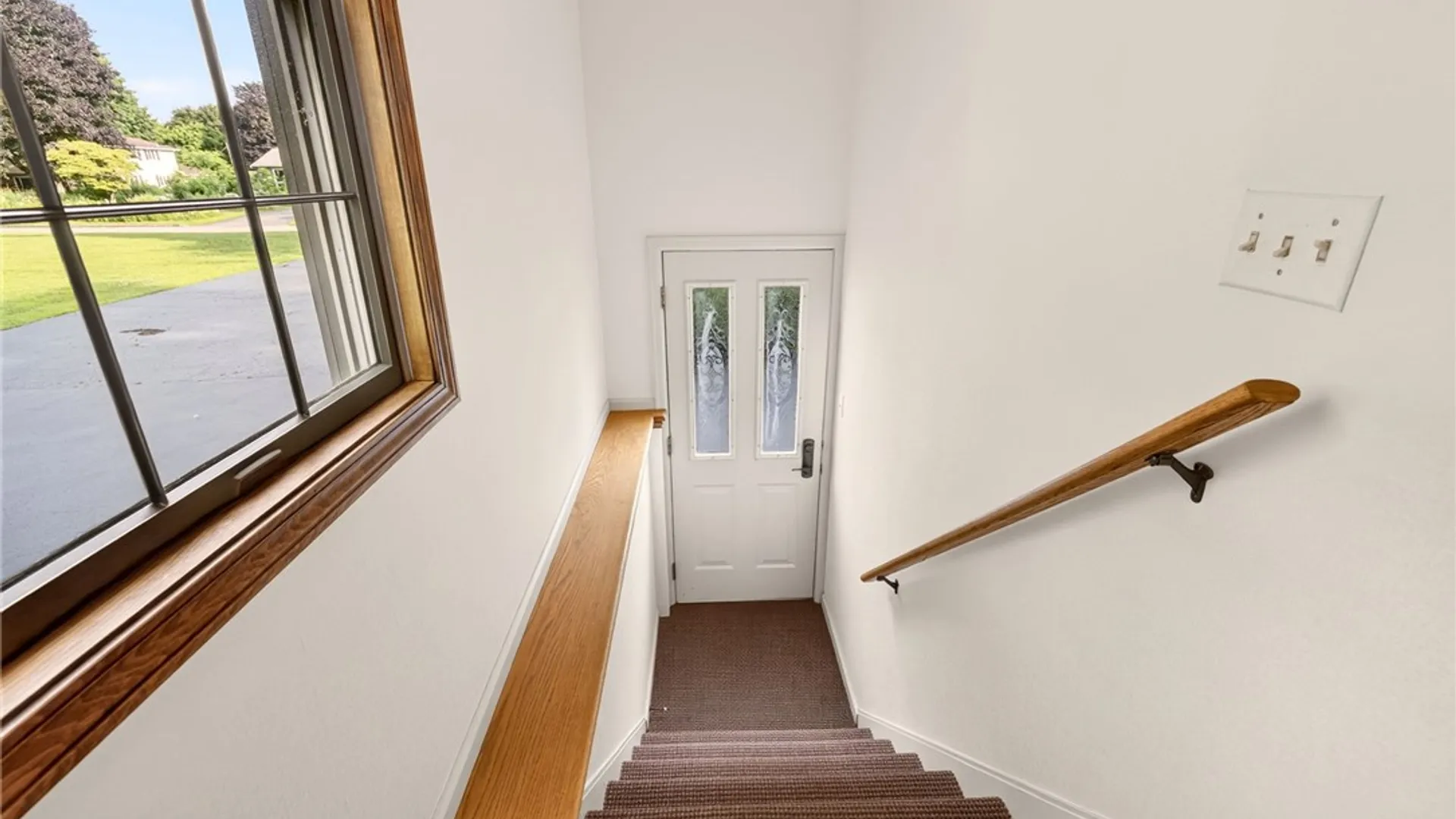 Property at 135 Orchard Park Boulevard, Irondequoit, NY 14609 29