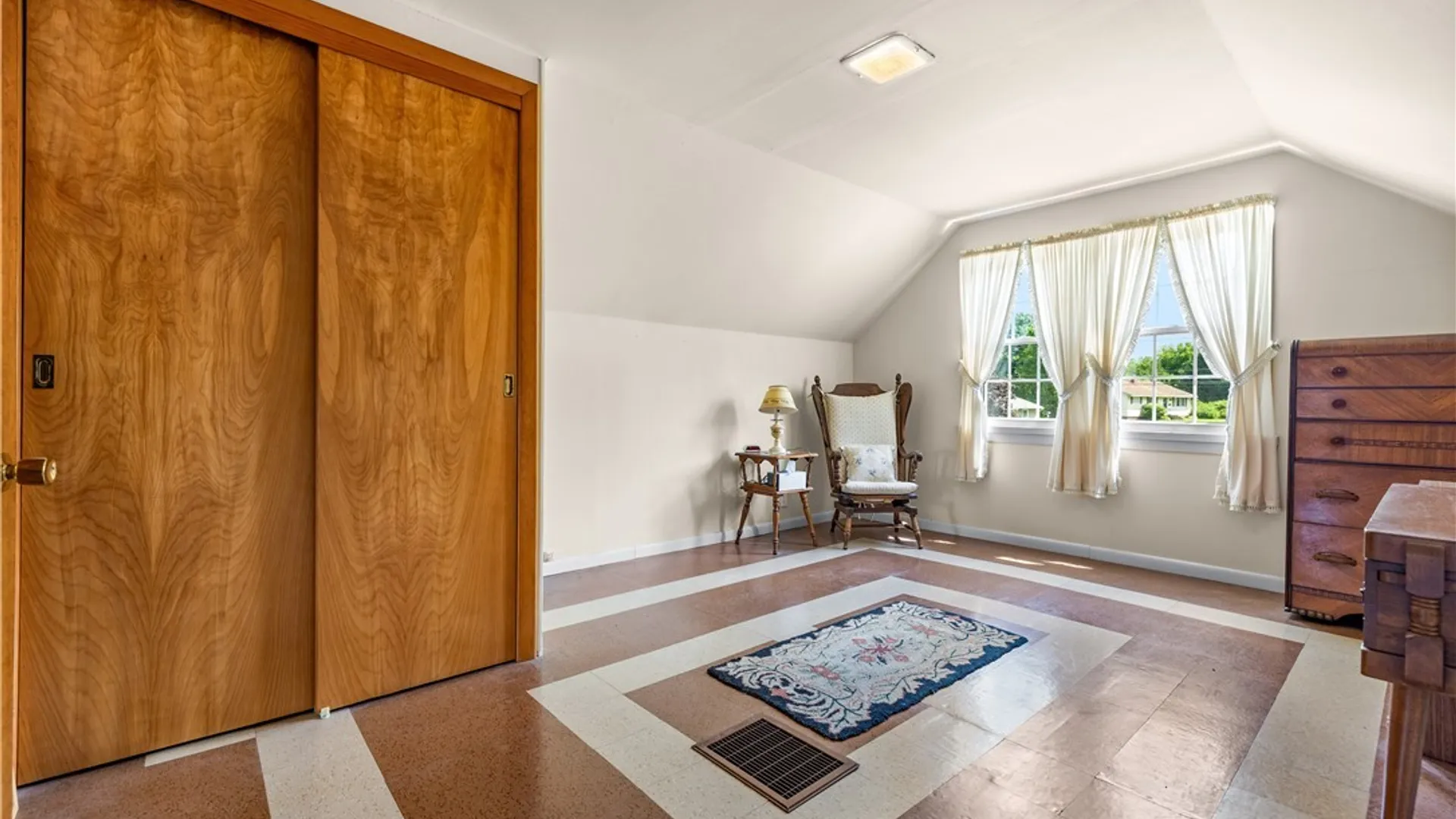 Property at 14 Janet Terrace, New Hartford, NY 13413 23