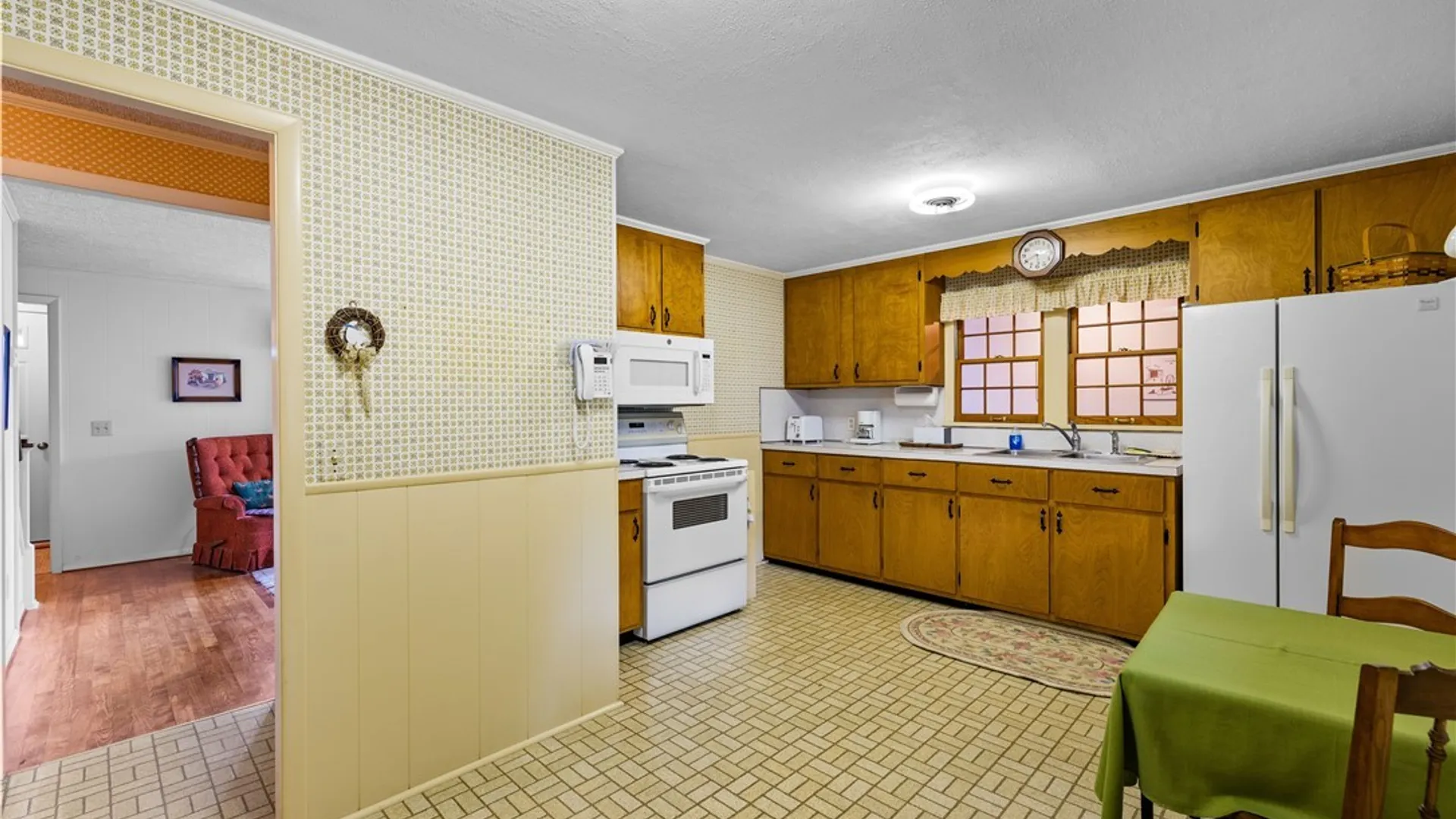 Property at 14 Janet Terrace, New Hartford, NY 13413 8