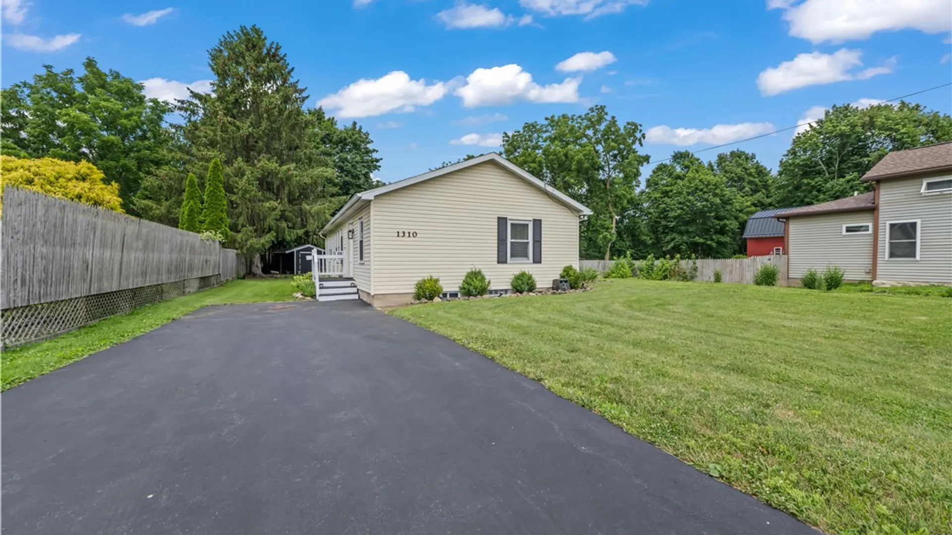 Property at 1310 Penfield Center Road, Penfield, NY 14526 3