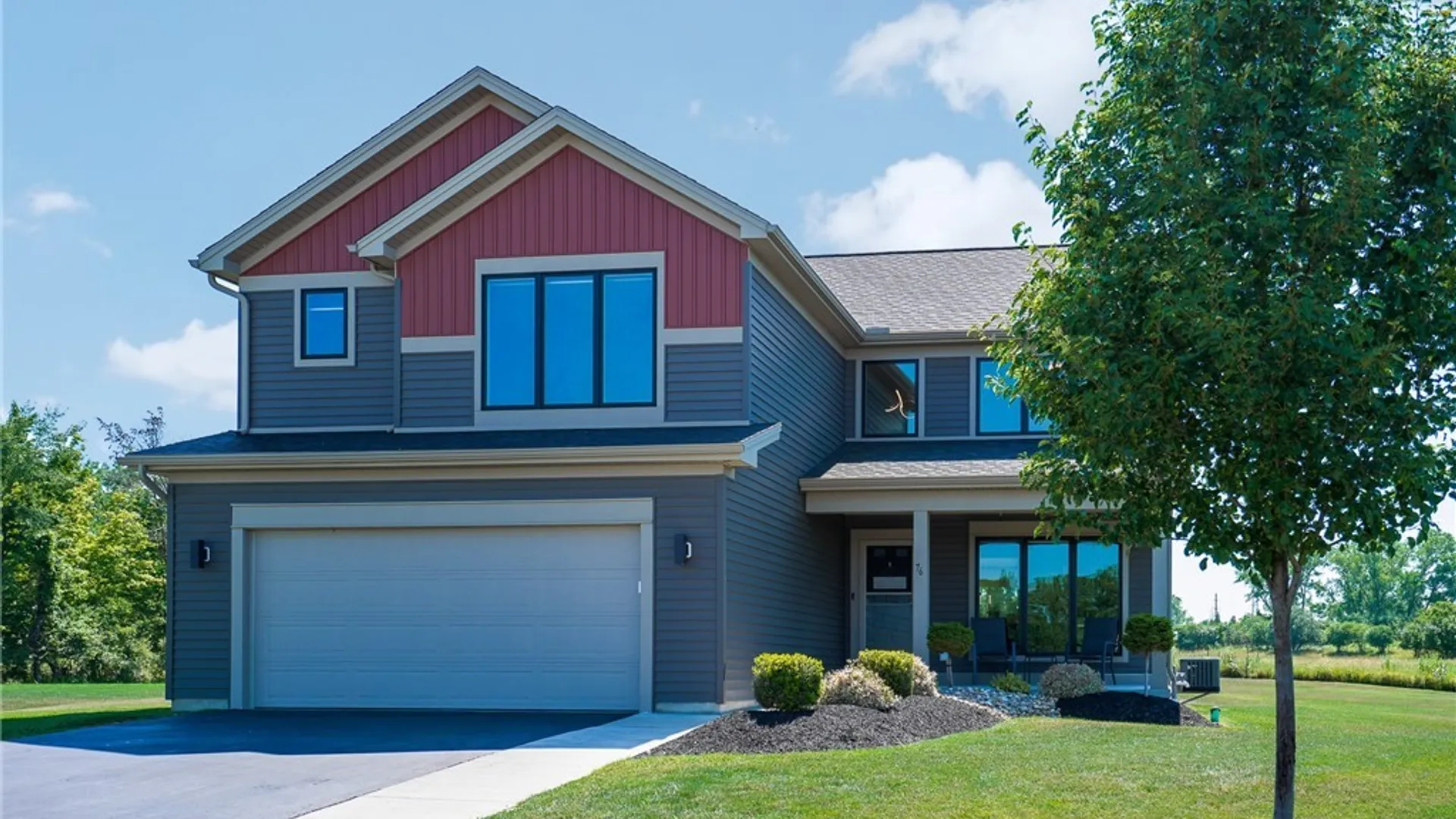 Property at 76 Jaycee Lane, West Seneca, NY 14224 2